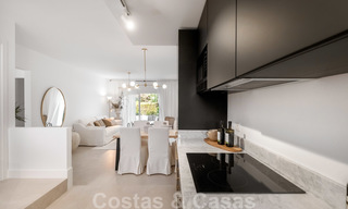 Prachtig gerenoveerde koopwoning met 4 slaapkamers op loopafstand van lokale voorzieningen en Puerto Banus in Marbella 27637 
