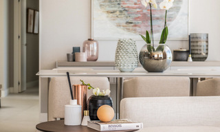 Instapklare moderne luxe eerstelijns strand penthouses te koop in Estepona, Costa del Sol. Promotie! 27790 