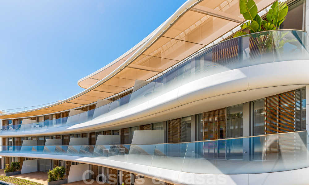 Instapklare sensationele moderne luxe eerstelijns strand appartementen te koop in Estepona, Costa del Sol 27832