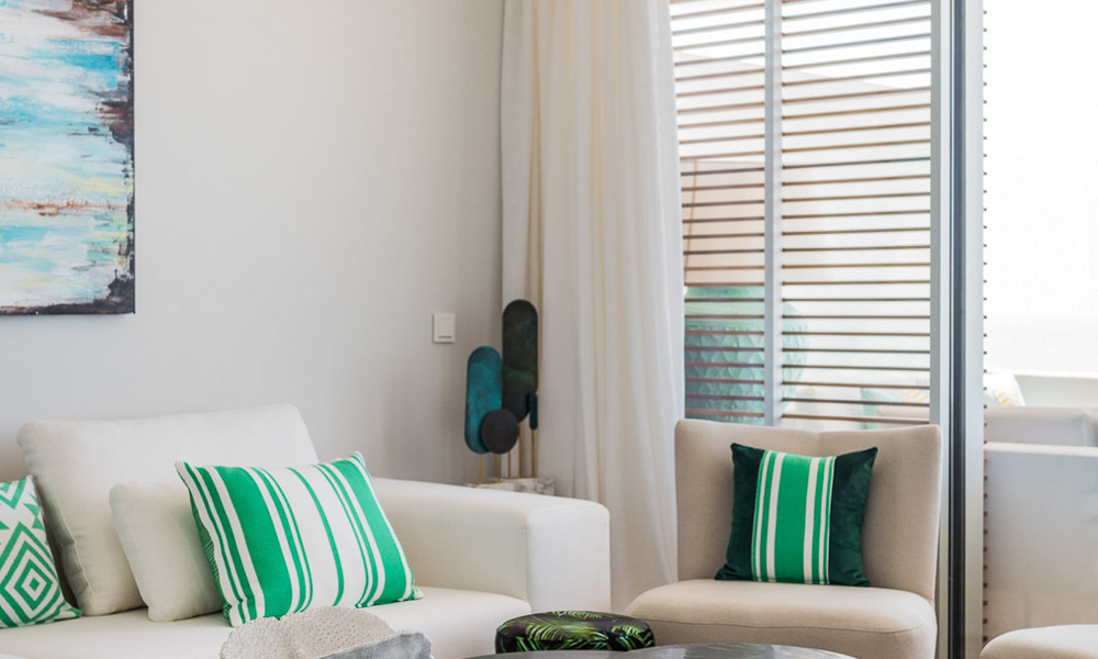 Instapklare sensationele moderne luxe eerstelijns strand appartementen te koop in Estepona, Costa del Sol 27851
