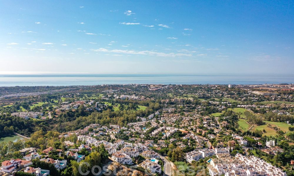 Elegante, nieuwe moderne villa met prachtig panoramisch uitzicht op de kust en de zee te koop, Nueva Andalucia, Marbella 28077