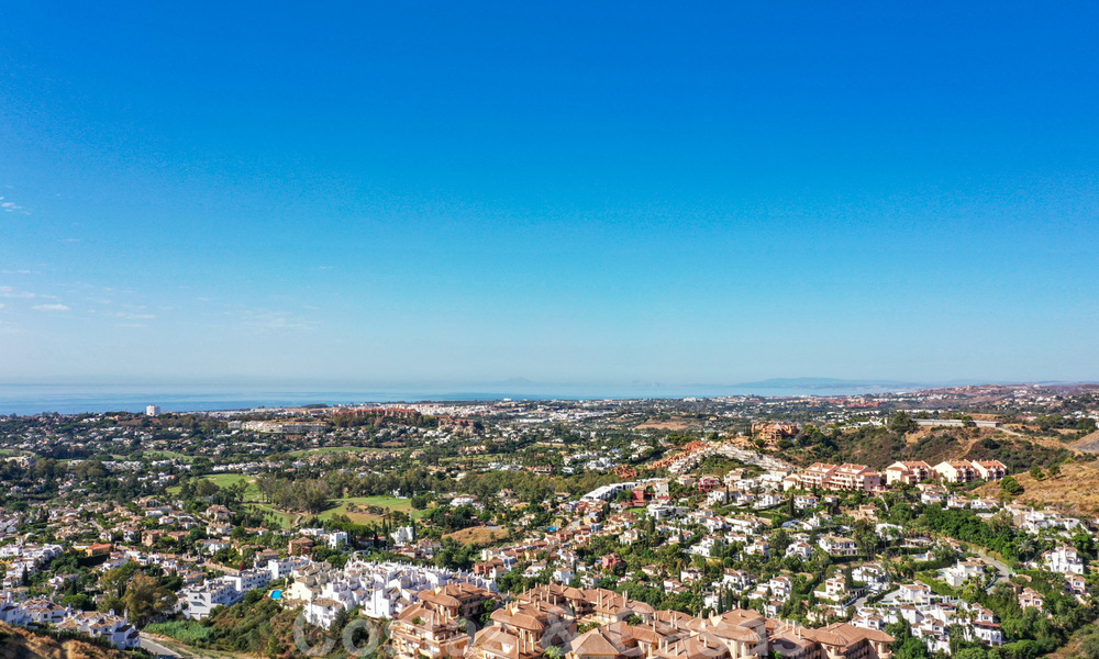 Elegante, nieuwe moderne villa met prachtig panoramisch uitzicht op de kust en de zee te koop, Nueva Andalucia, Marbella 28078