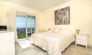 Instapklaar ruim appartement met panoramisch uitzicht op de kust en de zee in Benahavis - Marbella 28475 