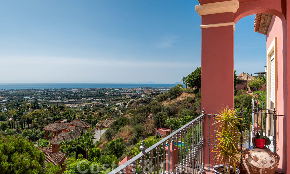 Instapklaar ruim appartement met panoramisch uitzicht op de kust en de zee in Benahavis - Marbella 28481