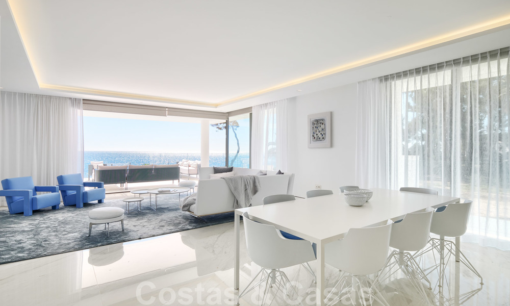 Privé herverkoop! Nieuw op de markt. Ultra deluxe avant garde strand appartement te koop in een exclusief complex aan de New Golden Mile, Marbella - Estepona 28694