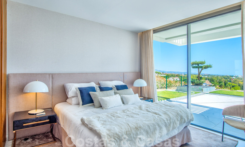 Royale nieuwbouw appartementen te koop met privézwembad in een “gated resort” te Benahavis - Marbella 29054