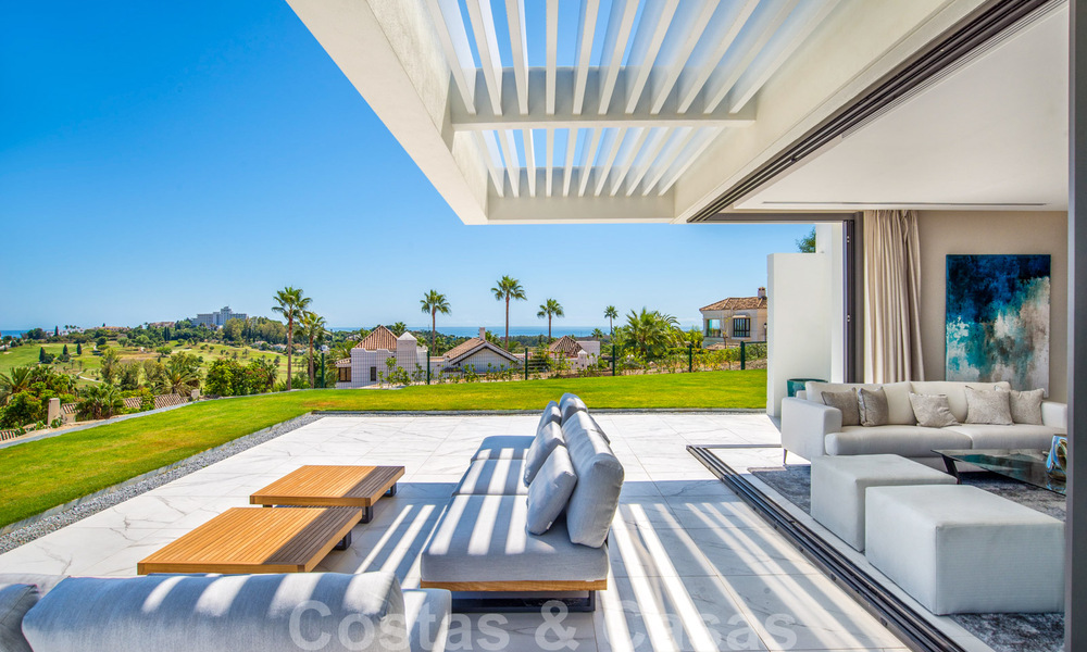 Royale nieuwbouw appartementen te koop met privézwembad in een “gated resort” te Benahavis - Marbella 29075