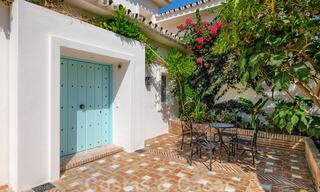 Te koop, eerstelijns golfvilla, smaakvol gerenoveerd in begeerde, rustige buurt in Guadalmina, Marbella 29230 