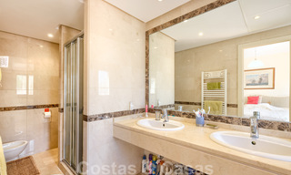 Mooi huis te koop met 3 slaapkamers op loopafstand van voorzieningen en Puerto Banus in Nueva Andalucia, Marbella 29286 