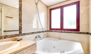 Mooi huis te koop met 3 slaapkamers op loopafstand van voorzieningen en Puerto Banus in Nueva Andalucia, Marbella 29287 