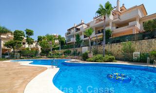 Mooi huis te koop met 3 slaapkamers op loopafstand van voorzieningen en Puerto Banus in Nueva Andalucia, Marbella 29302 