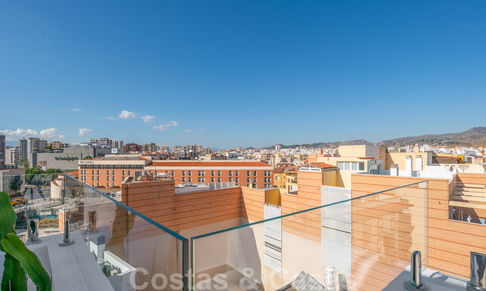 Eén van de beste penthouses te koop in Malaga centrum met panoramisch uitzicht en op wandelafstand van vrijwel alles 29359