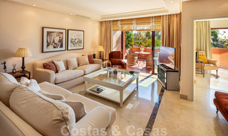 Luxe penthouse appartement te koop met zeezicht, op loopafstand van Puerto Banus in Nueva Andalucia, Marbella 29599 