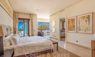 Exclusief eerstelijns strand penthouse appartement te koop in Los Monteros, Marbella 29584 