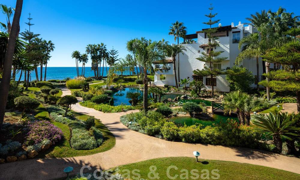 Luxueus gerenoveerd appartement met prachtig uitzicht op zee te koop in Puente Romano - Golden Mile, Marbella 29900