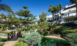 Luxueus gerenoveerd appartement met prachtig uitzicht op zee te koop in Puente Romano - Golden Mile, Marbella 29904 