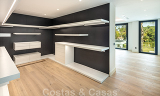 Ruime, nieuwe moderne villa te koop vlak bij het strand en de golfbaan in Marbella - Estepona 30169 