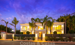 Ruime, nieuwe moderne villa te koop vlak bij het strand en de golfbaan in Marbella - Estepona 30181 
