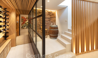 Elegante vernieuwbouw villa te koop met prachtig uitzicht op de berg La Concha in Nueva Andalucia - Marbella 30074 