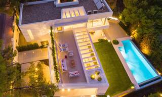 Elegante vernieuwbouw villa te koop met prachtig uitzicht op de berg La Concha in Nueva Andalucia - Marbella 30077 