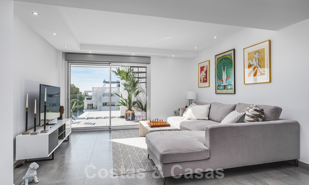 Instapklaar nieuw modern penthouse hoekappartement te koop in Benahavis - Marbella 30277