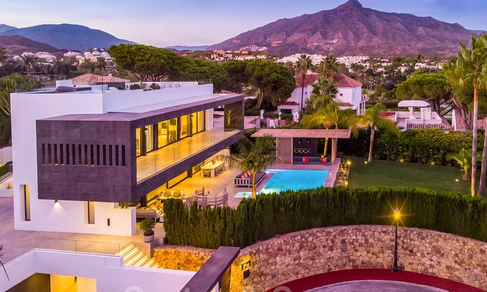 Moderne designvilla te koop in het hart van Nueva Andalucia, Marbella 30841