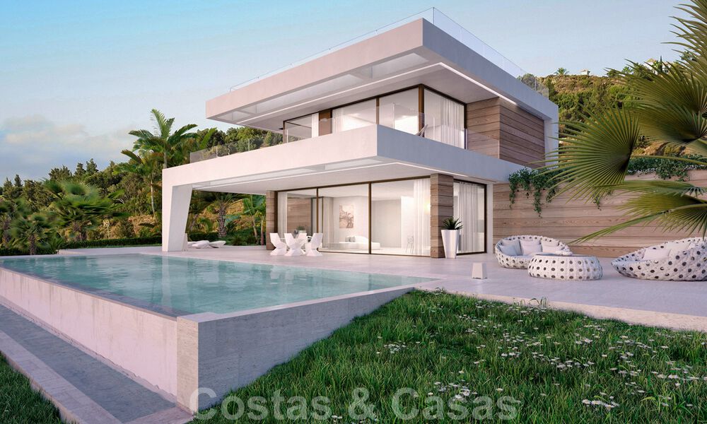 Moderne nieuwbouw villa te koop, direct aan de golfbaan met panoramisch golf-, berg- en zeezicht in Estepona 30871