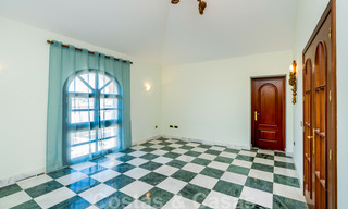 Statige landelijke villa te koop in een klassieke Mediterrane stijl op de New Golden Mile, dicht bij het strand en Estepona centrum 31408 