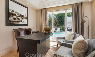 Unieke luxe villa in een Andalusische-Moorse stijl te koop op loopafstand van het strand en de golfbaan in West Marbella 31308 