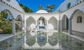 Unieke luxe villa in een Andalusische-Moorse stijl te koop op loopafstand van het strand en de golfbaan in West Marbella 31324 
