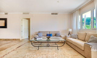 Ruim appartement met een groot terras te koop in een complex aan de Golden Mile in Marbella 31342 