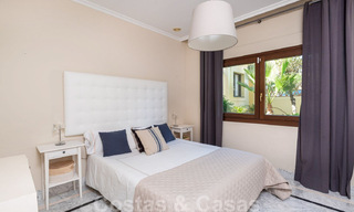 Ruim luxe appartement met een groot terras in een kleinschalig complex aan de Golden Mile te koop in Marbella 31448 