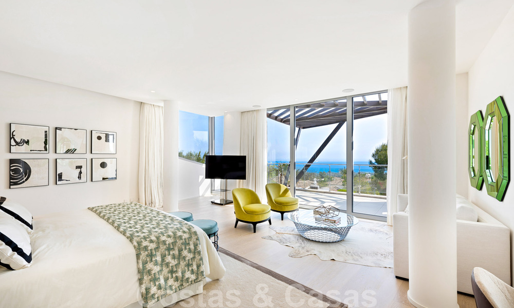 Uitstekende locatie, modern design huis te koop in de heuvels van Marbella, boven de Golden Mile in Sierra Blanca 31490