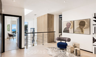 Uitstekende locatie, modern design huis te koop in de heuvels van Marbella, boven de Golden Mile in Sierra Blanca 31494 