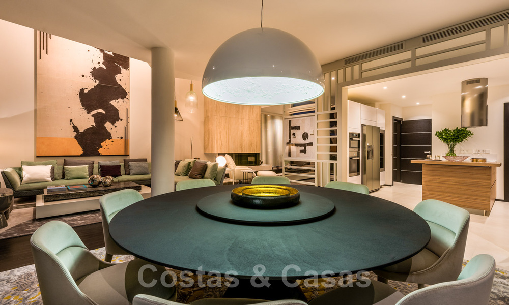 Uitstekende locatie, modern design huis te koop in de heuvels van Marbella, boven de Golden Mile in Sierra Blanca 31521