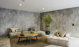 Woonklaar nieuw luxe penthouse te koop met panoramisch zeezicht in een exclusief complex in Nueva Andalucia te Marbella 31562 