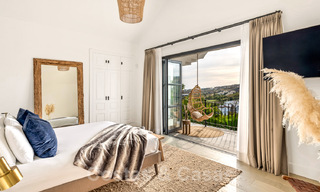 Prachtig gerenoveerde villa in Scandinavische stijl, met prachtig uitzicht te koop in Benahavis - Marbella 31693 