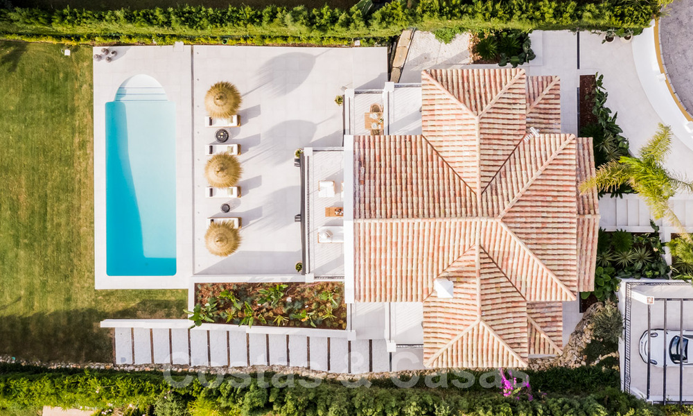 Prachtig gerenoveerde villa in Scandinavische stijl, met prachtig uitzicht te koop in Benahavis - Marbella 31698