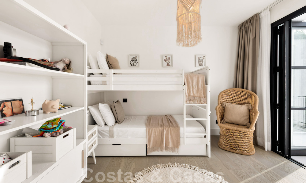 Prachtig gerenoveerde villa in Scandinavische stijl, met prachtig uitzicht te koop in Benahavis - Marbella 31700