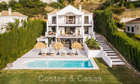 Prachtig gerenoveerde villa in Scandinavische stijl, met prachtig uitzicht te koop in Benahavis - Marbella 31704