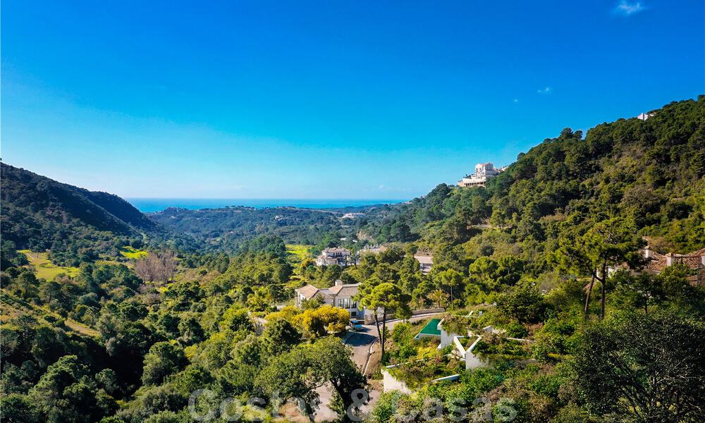 LAATSTE VILLA! Groene en duurzame designvilla´s te koop, geïntegreerd in hun natuurlijke omgeving, met zicht op de vallei en de zee in een gated resort in Benahavis - Marbella 31917
