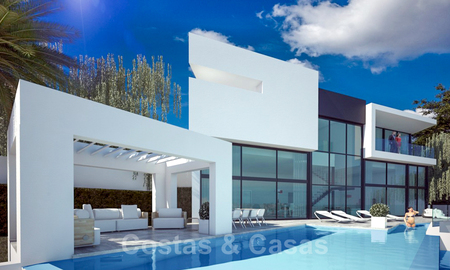 Instapklare nieuwe moderne villa te koop met prachtig open zeezicht in Marbella, dicht bij de stranden en het centrum 32315
