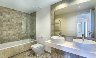 Elegant modern appartement met zee- en stadszicht te koop in het centrum van Estepona 32236 