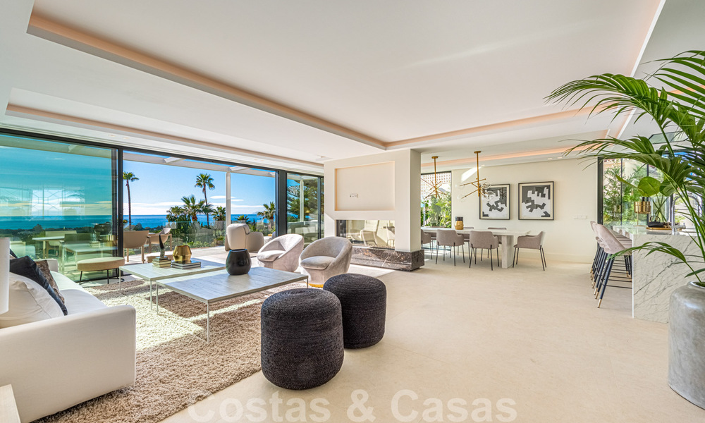 Elegante en ruime moderne nieuwe villa te koop met prachtig panoramisch zeezicht in Elviria, Marbella 32319