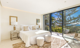 Elegante en ruime moderne nieuwe villa te koop met prachtig panoramisch zeezicht in Elviria, Marbella 32329 