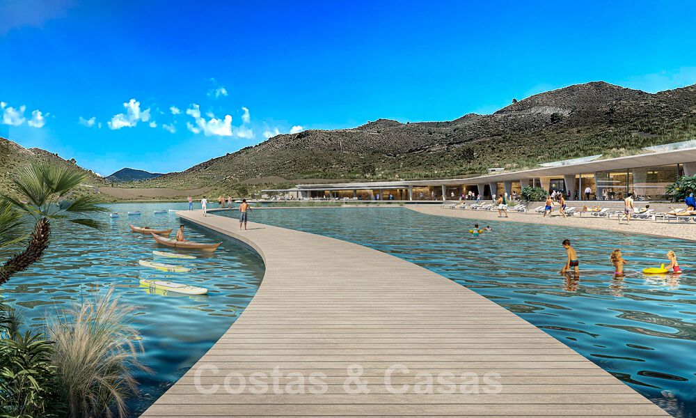 Bouwgronden voor nieuwbouw villa’s met spectaculair uitzicht op de golf, het meer, bergen en de zee tot aan Afrika, in een afgeschermd golfresort te koop in Benahavis - Marbella 61307