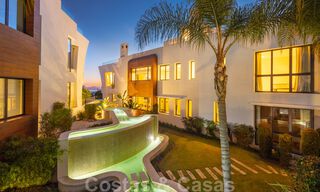 Ruim, modern design penthouse appartement met prachtig zeezicht te koop in Sierra Blanca op de Golden Mile, Marbella 32667 