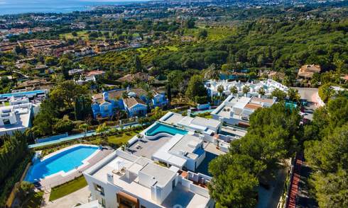 Ruim, modern design penthouse appartement met prachtig zeezicht te koop in Sierra Blanca op de Golden Mile, Marbella 32689