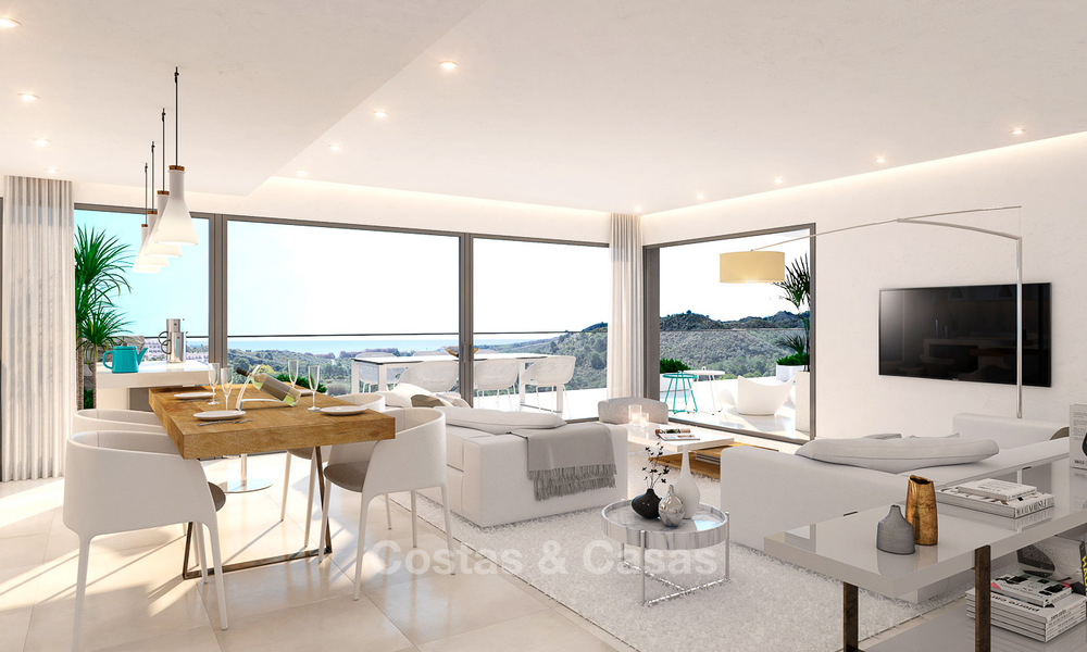 Dringende verkoop! Prachtig penthouse te koop met natuur en zeezicht op de New Golden Mile, Marbella - Estepona. Bijna klaar. 32565