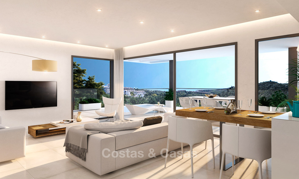 Dringende verkoop! Prachtig penthouse te koop met natuur en zeezicht op de New Golden Mile, Marbella - Estepona. Bijna klaar. 32570